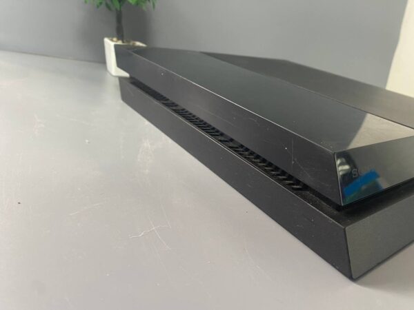Игровая консоль PS4 500GB 1 Джой
