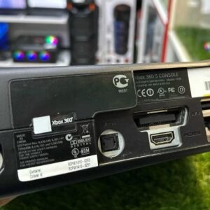Игровая приставка Xbox 360 500gb 2 Геймпада (прошита)