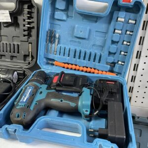 Шуруповерт Makita